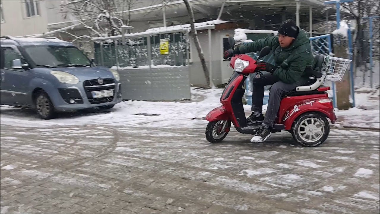 Elektrikli Üç Teker Bisiklet Kullanırken Fena Saçmalamışım🤣🤣🤣🤣🤣
