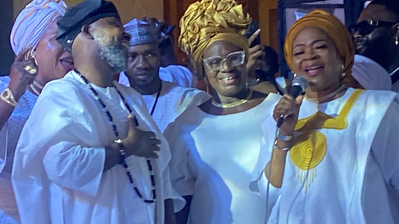 Saheed Osupa Exclusive White Agbada Party- See How Salawa Abeni Rock The Dance Floor With Old Skool
