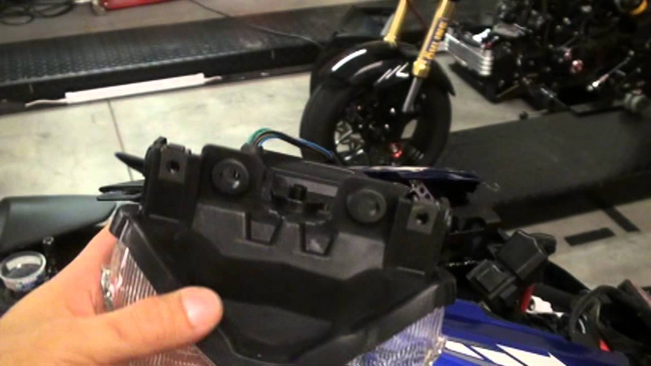 Yamaha R3 / FZ07 Clear Tail Light Integrated Turn Signals - Installation  #Hardracing #R3 #FZ07
