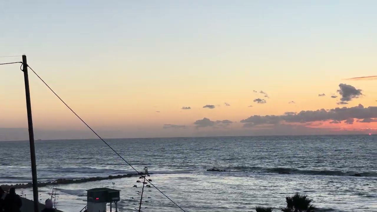 4K Sunset Over the Horizon | Cinematic Ocean View The Light of Day 🌅 Nature Amazing Sea Relax