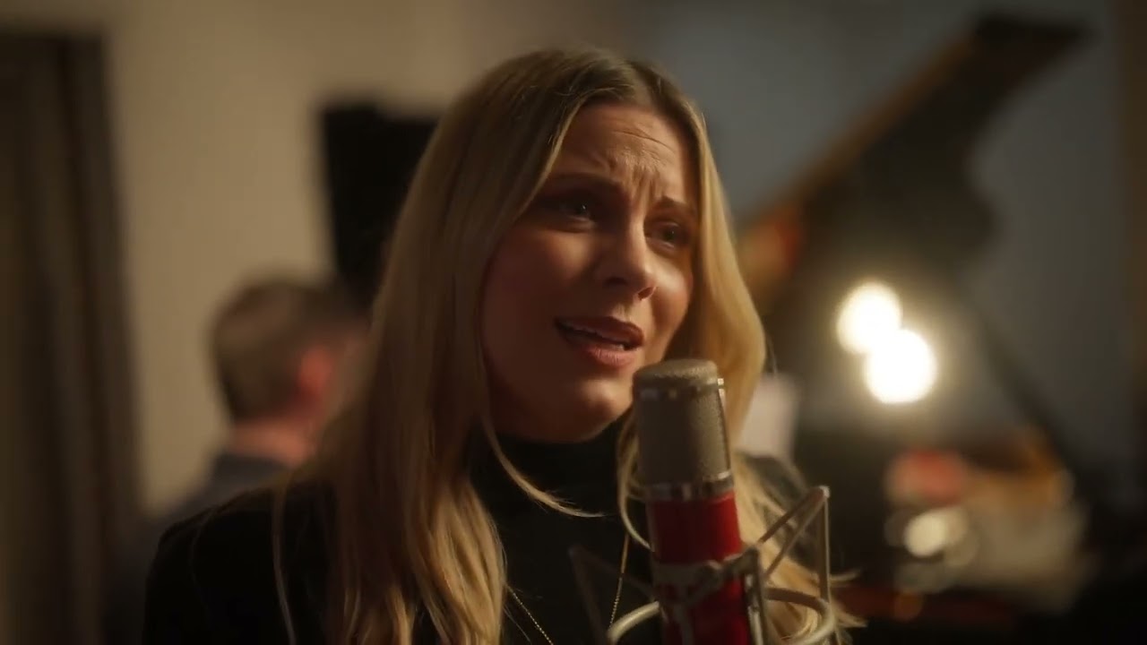 Louise Dearman and Rachel Tucker Sing 'I Will Never Leave You' From SIDE SHOW