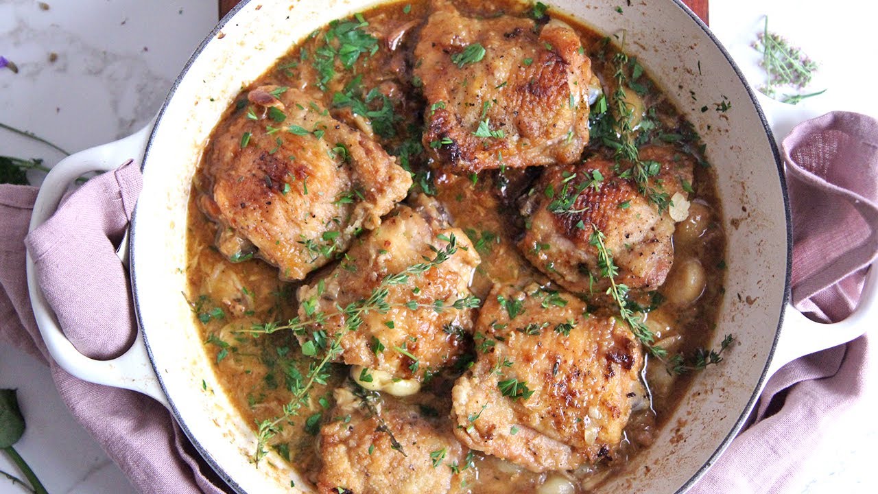 Chicken with 40 Cloves of Garlic
