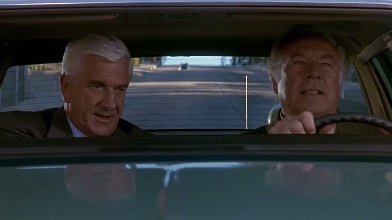 Нордберг опять влип. The Naked Gun 2 1/2