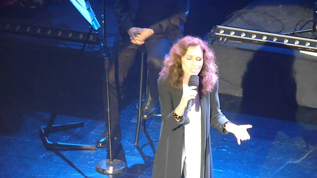 YO TAMBIEN NACI EN EL 53 - Ana Belen - GRAN REX 09/04/2016