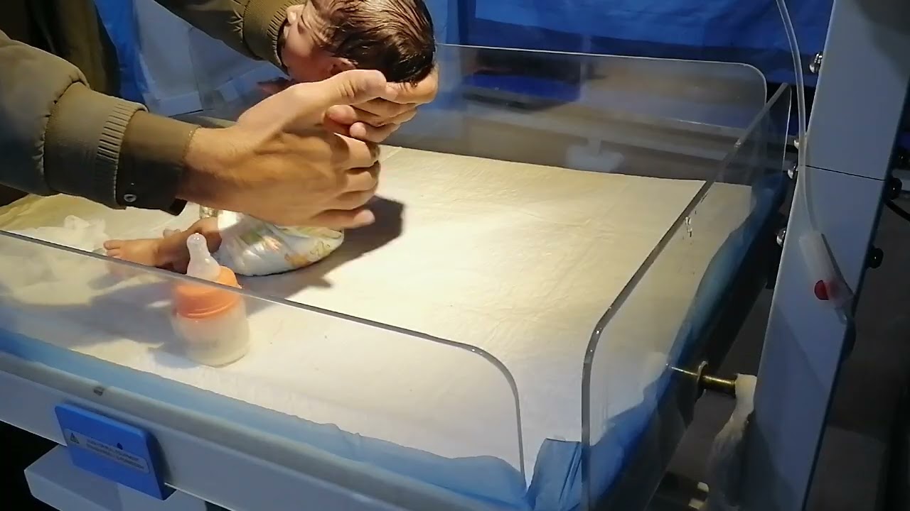Safe Bottle Feeding for Newborn | Nursing Skills