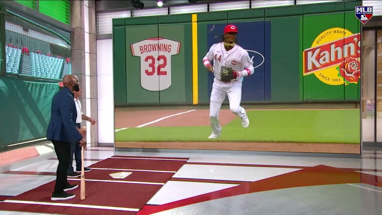 Elly De La Cruz Throws GAS!