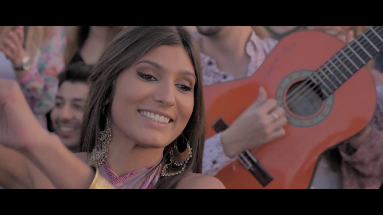 Negro Cherokee - Vídeoclip `Besos de Colores´