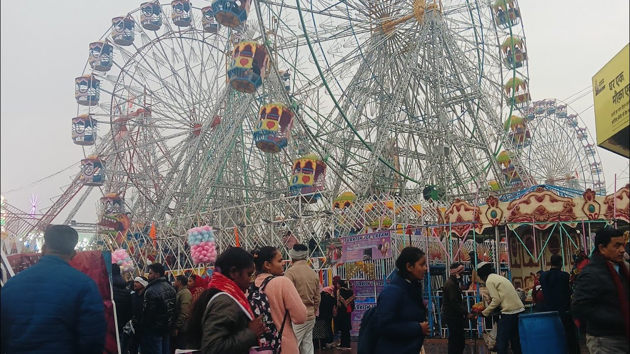 Gwaliormela mela 🎡🛍️🤩 #radhabhagwasiya  #short #gwaliormela #youtube