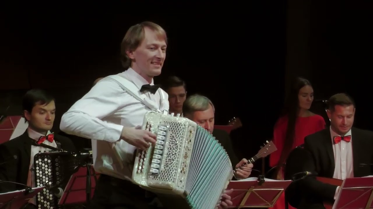 Павел Уханов  