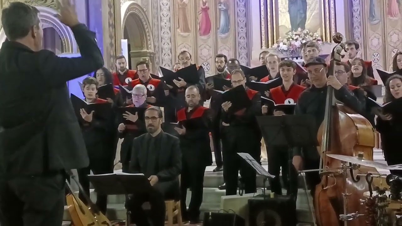 O magnum mysterium. Chris Artley. Coro Sant Yago