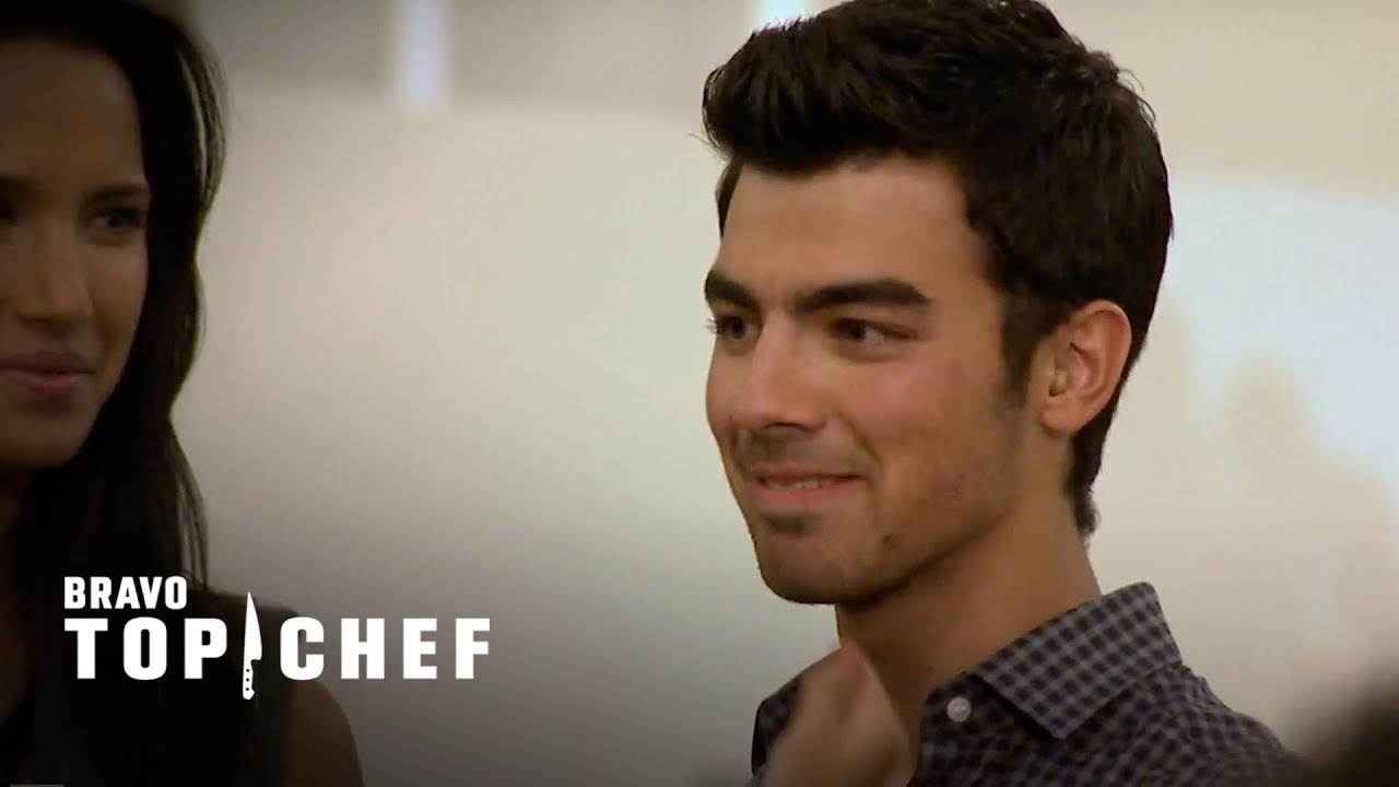 Joe Jonas Critiques Chef's Desserts | Top Chef: All Stars