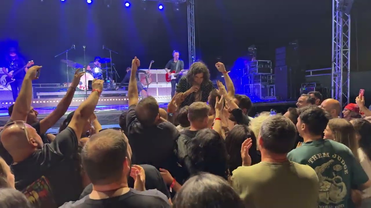 P' aquí, P' allá (Vivo) - Rulo y La Contrabanda | Rocknblues Festival Don Benito 30/08/2025