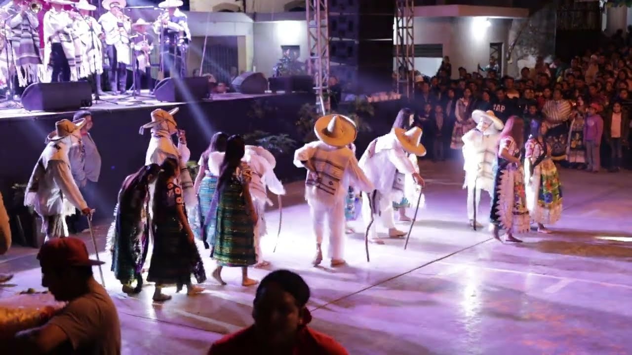 Danza de los Viejitos de Capacuaro