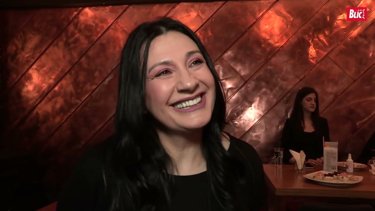 KALIOPI PRIZNALA DA ZOVE BIVŠEG MUŽA USRED NOĆI Pevačica otkriva: 