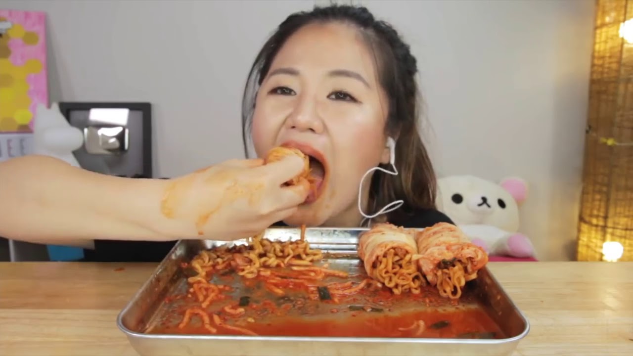 HyuneeASMR vs Veronica Wang vs PinkASMR