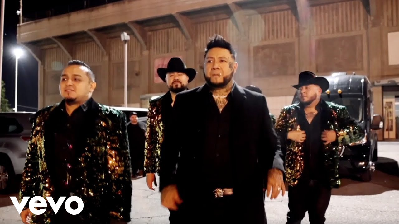 Alacranes Musical - Una En Un Millon