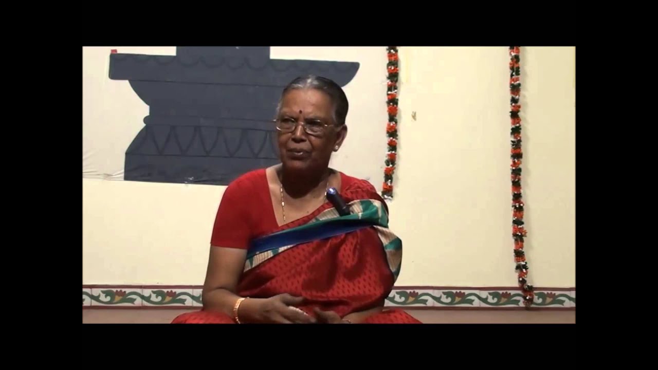Experience With Maha Periyava By :Srimathi Alamelu Aachi