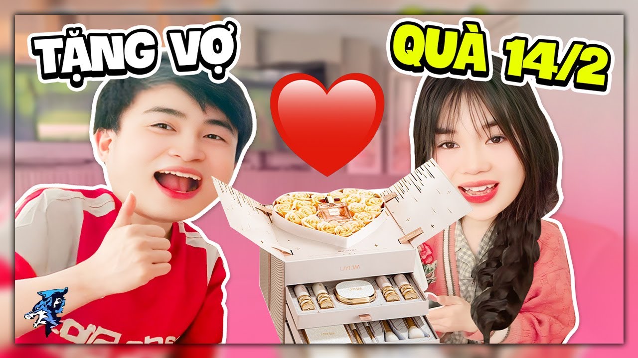 Siro Bí Mật Tặng Quà Lễ Tình Nhân Cho Vịt Tí Hon | Rô Và Vịt
