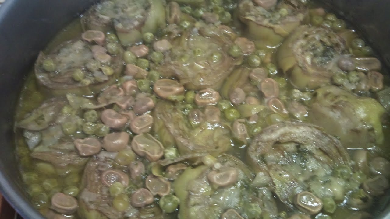 GUISANTES CON ALCACHOFAS RELLENAS