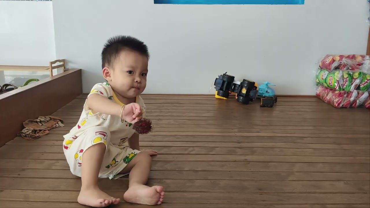 Win muốn ăn chôm chôm #hoangthien #win #capcut #trend #cute #xuhuong #thinhhanh #fyp #viral #shorts 
