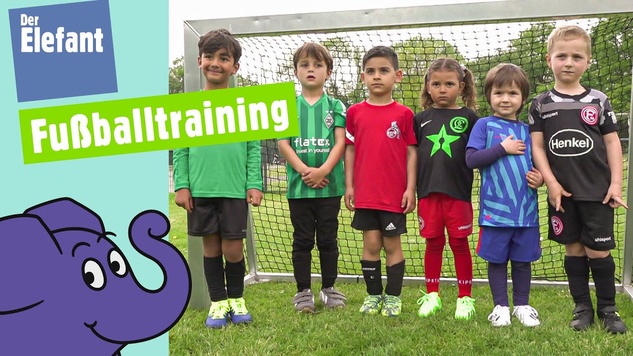 Greta und Catalea spielen Fu&szlig;ball | Der Elefant |&nbsp;WDR #fu&szlig;ball