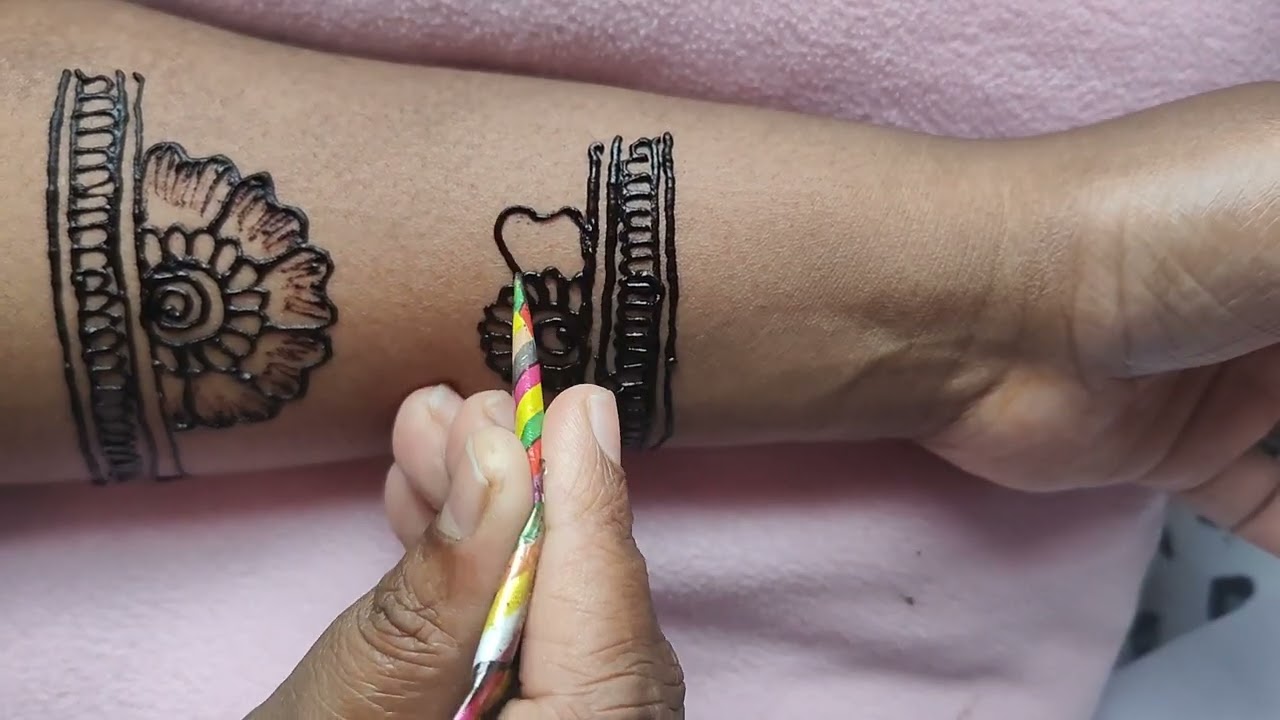 Mehendi design for hand