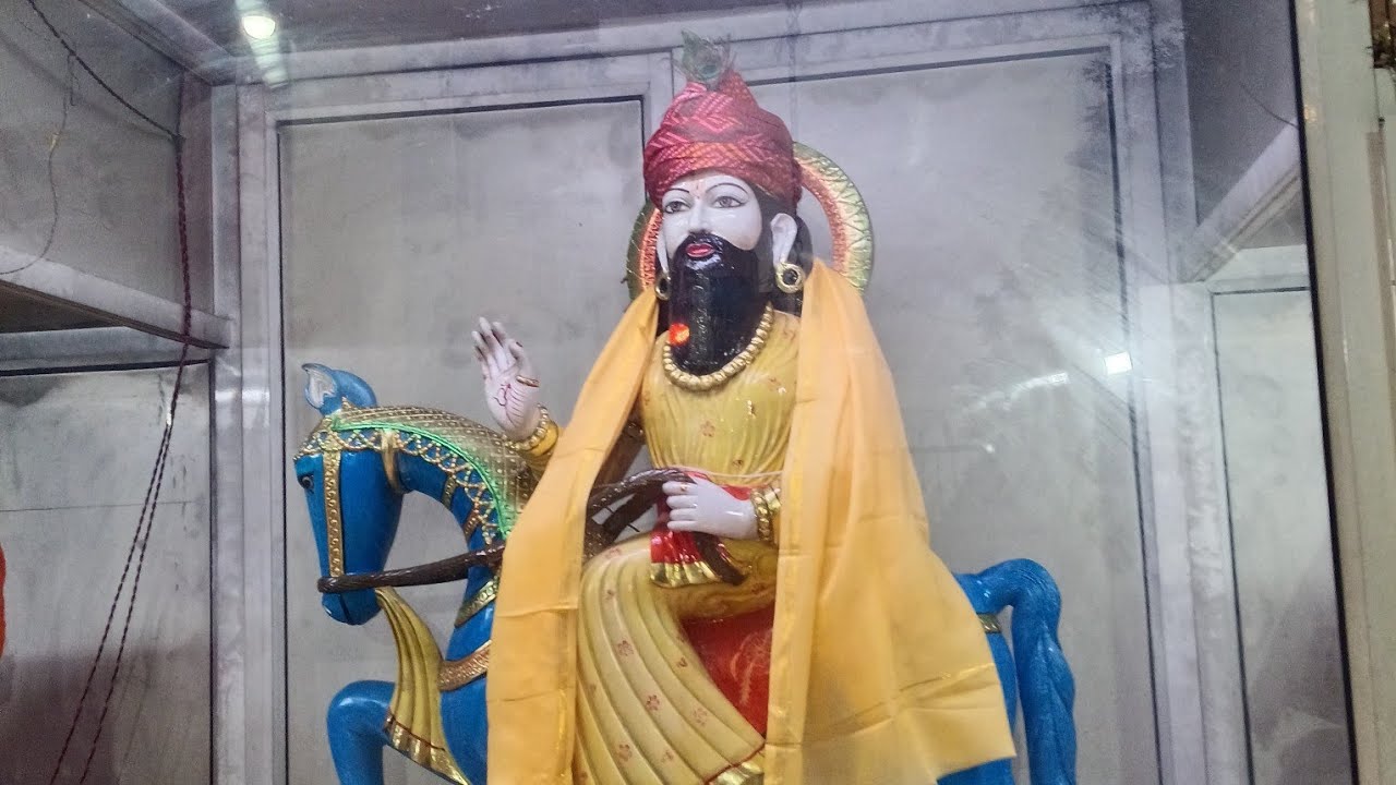 Radha Rani ke das is live!