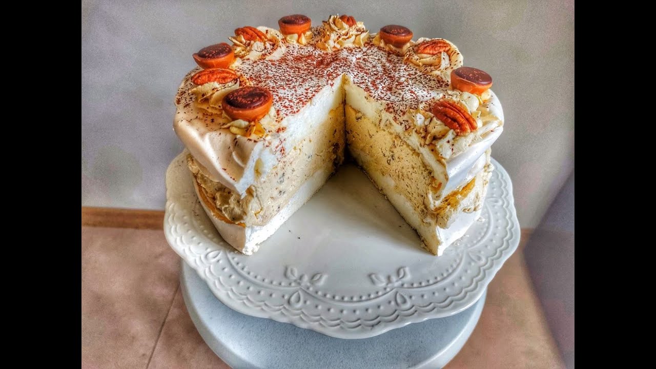 Tort bezowy Dakłas (Dacquoise) łatwy i efektowny.