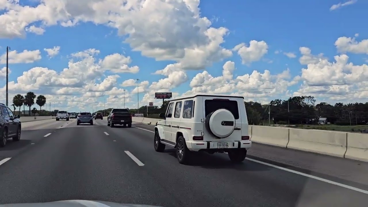 Cat de diferit e traficul auto în America ?