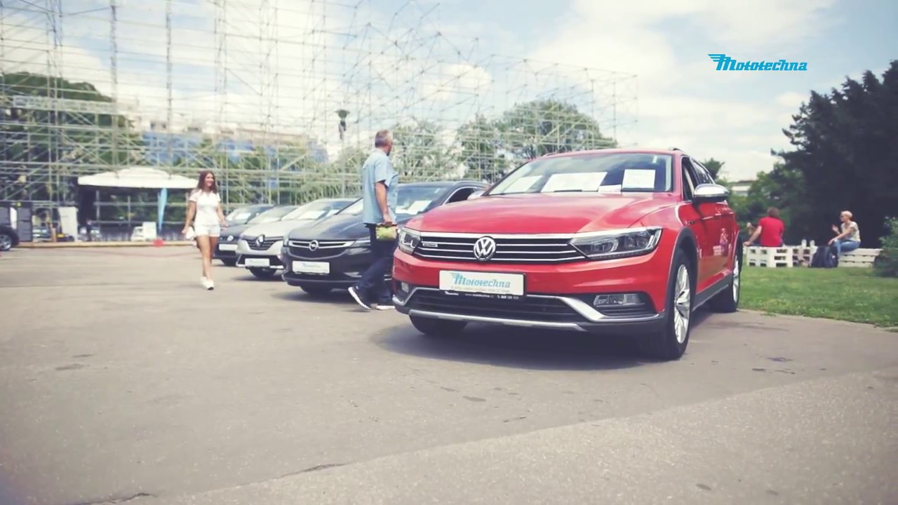 Letn&iacute; v&yacute;stava aut Mototechna v Brně