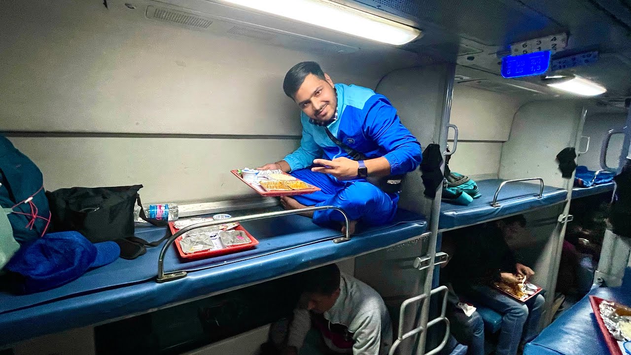 *Rajdhani Train main Aaj se Pantry Service Hue Start* New Delhi-Jammu Rajdhani