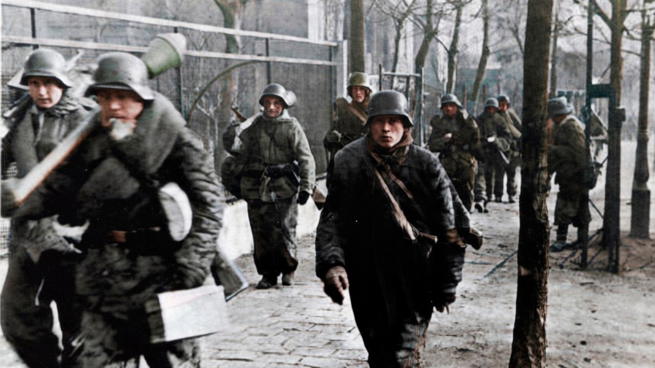 Leibstandarte SS Adolf Hitler: Warum wurde die elitärste SS-Division an der Ostfront vernichtet?