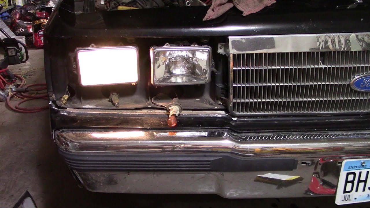 Установка новой фары в Crown Vic