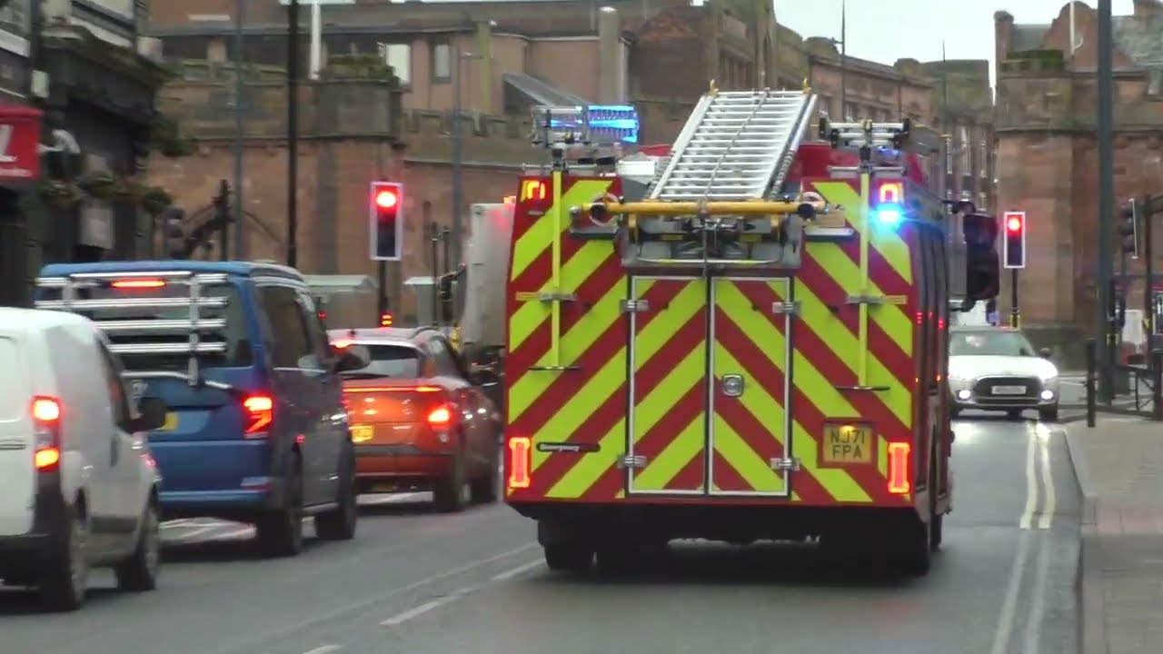 Cumbria Fire & Rescue Service Driver Training - Responding