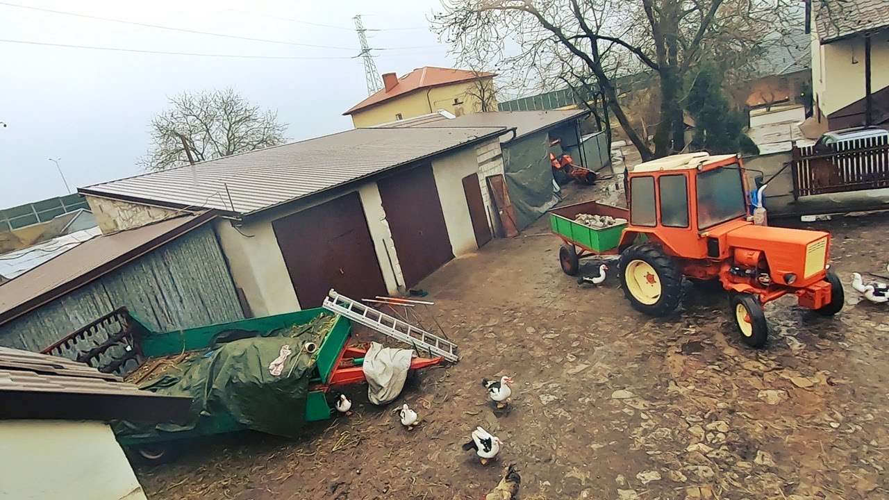 Dzień na gospodarstwie/ Orka ugoru Ursusem C-360