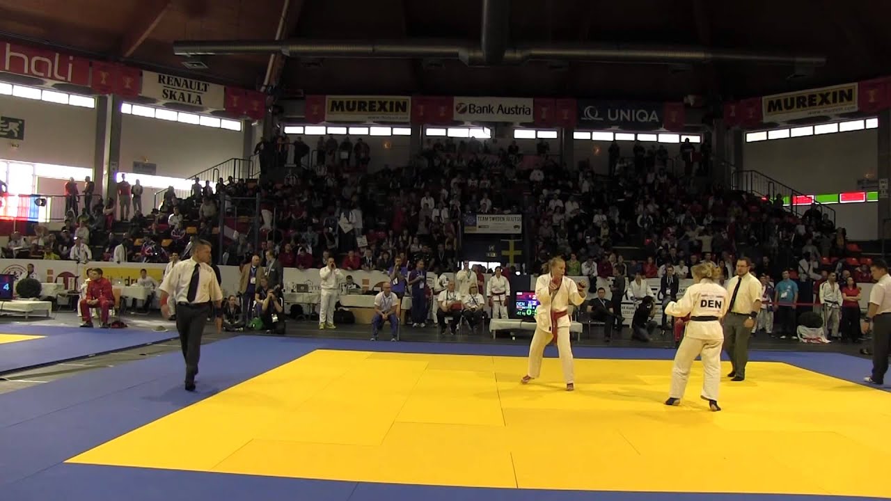 D2-16-TT2 - FSF -62 kg - Widgren, Sara (SWE) vs Beyer, Charlotte (DEN)
