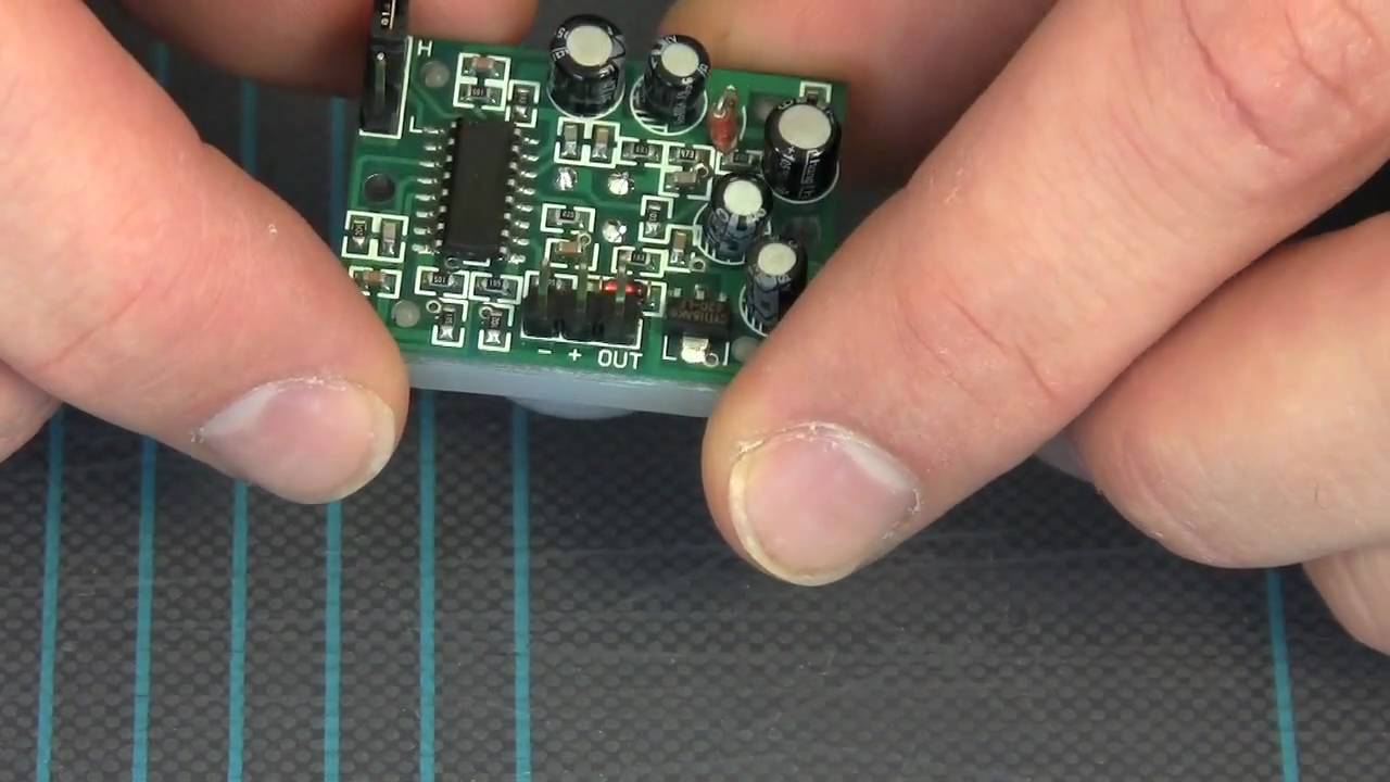 John Park in the Maker Shed: Arduino PIR Alarm