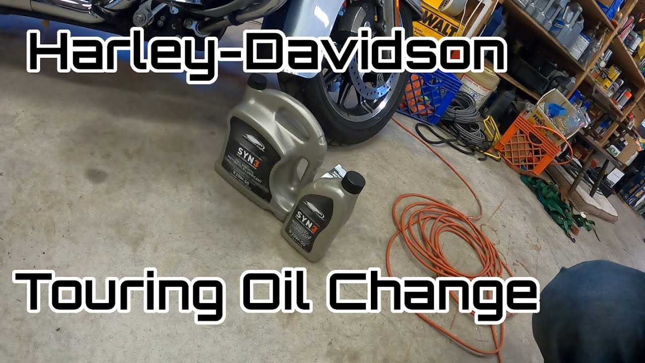 How to change the engine oil in a Harley Davidson Ultra Limited FLHTK Touring (and others)