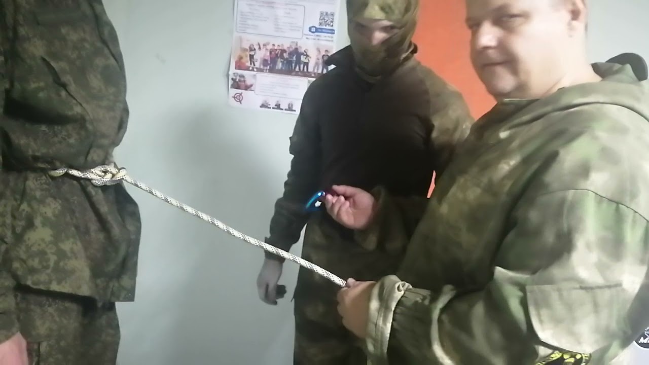 Как быстро вязать узел УИАА UIAA для спуска и страховки