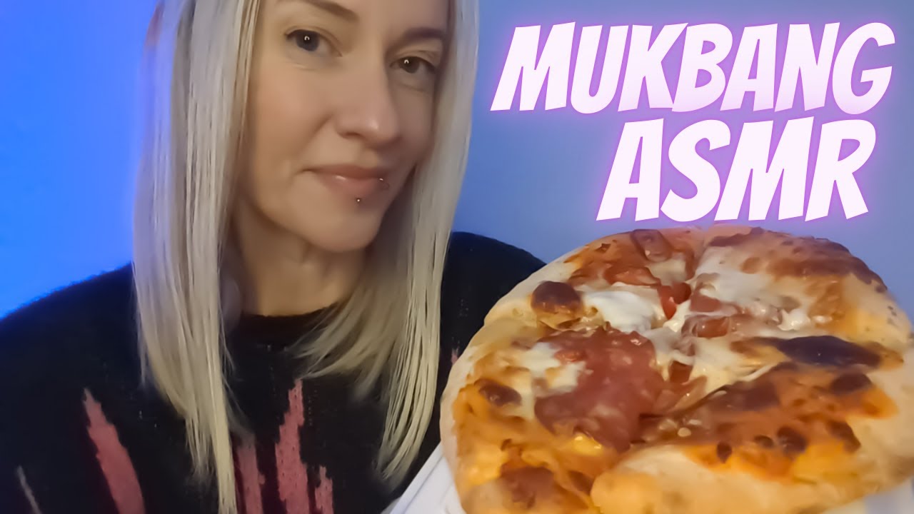 Мукбанг ASMR | Острая калабрийская пицца с салями и закваской (урчит в животе, бормочет)