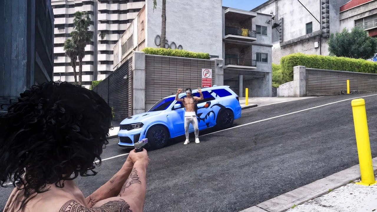 Catching my first hat in GTA 5 RP!