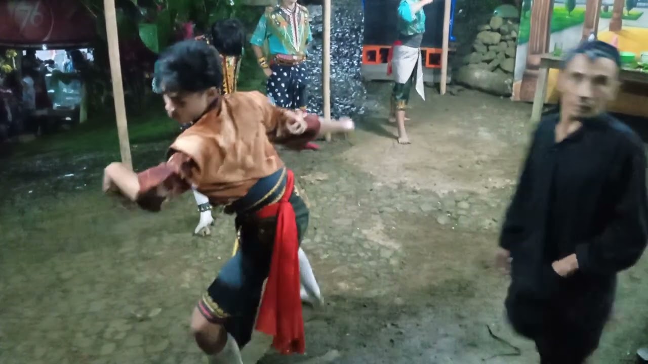 Tari Janturan,Full Mendeman Masal.Ebeg Turonggo Sekar Sari..Gumelem Kulon Kec Susukan,Banjarnegara..