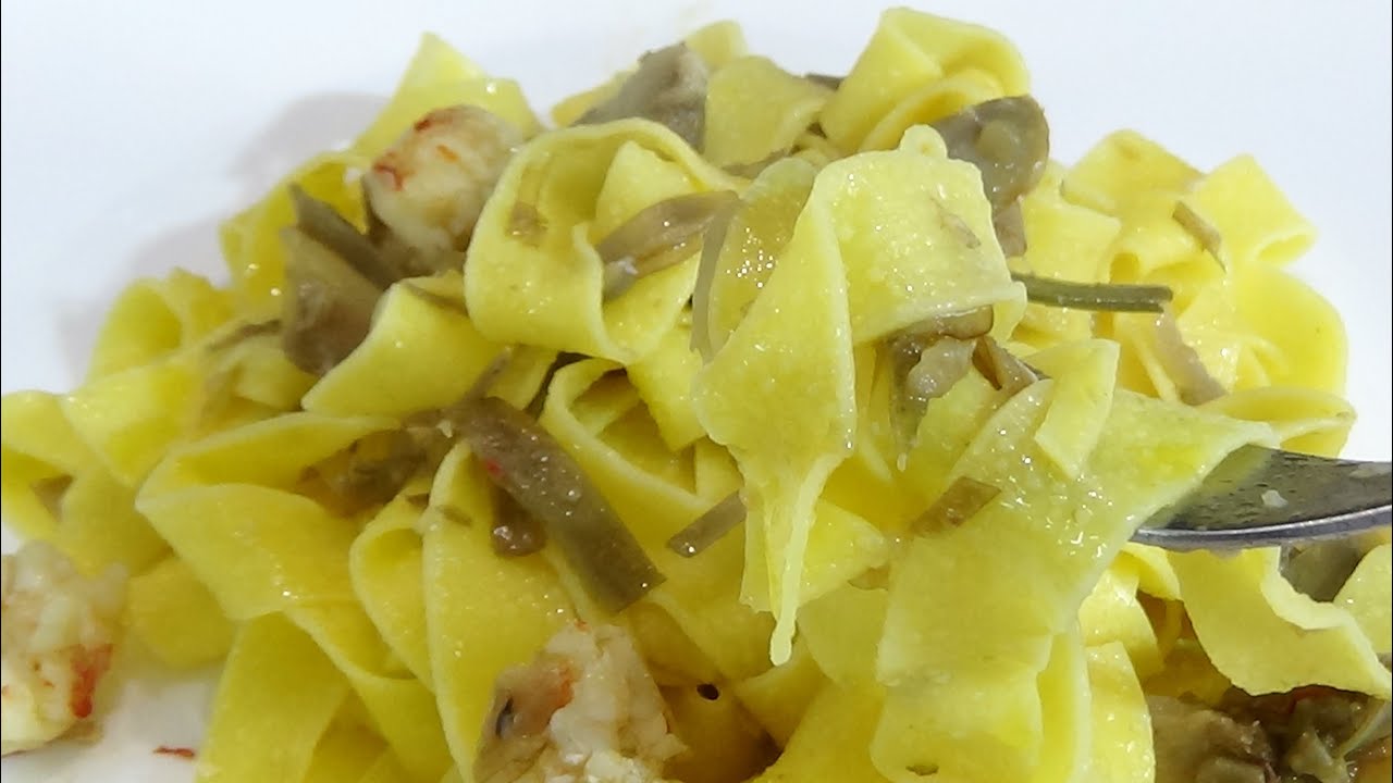 Pappardelle con carciofi e gamberi