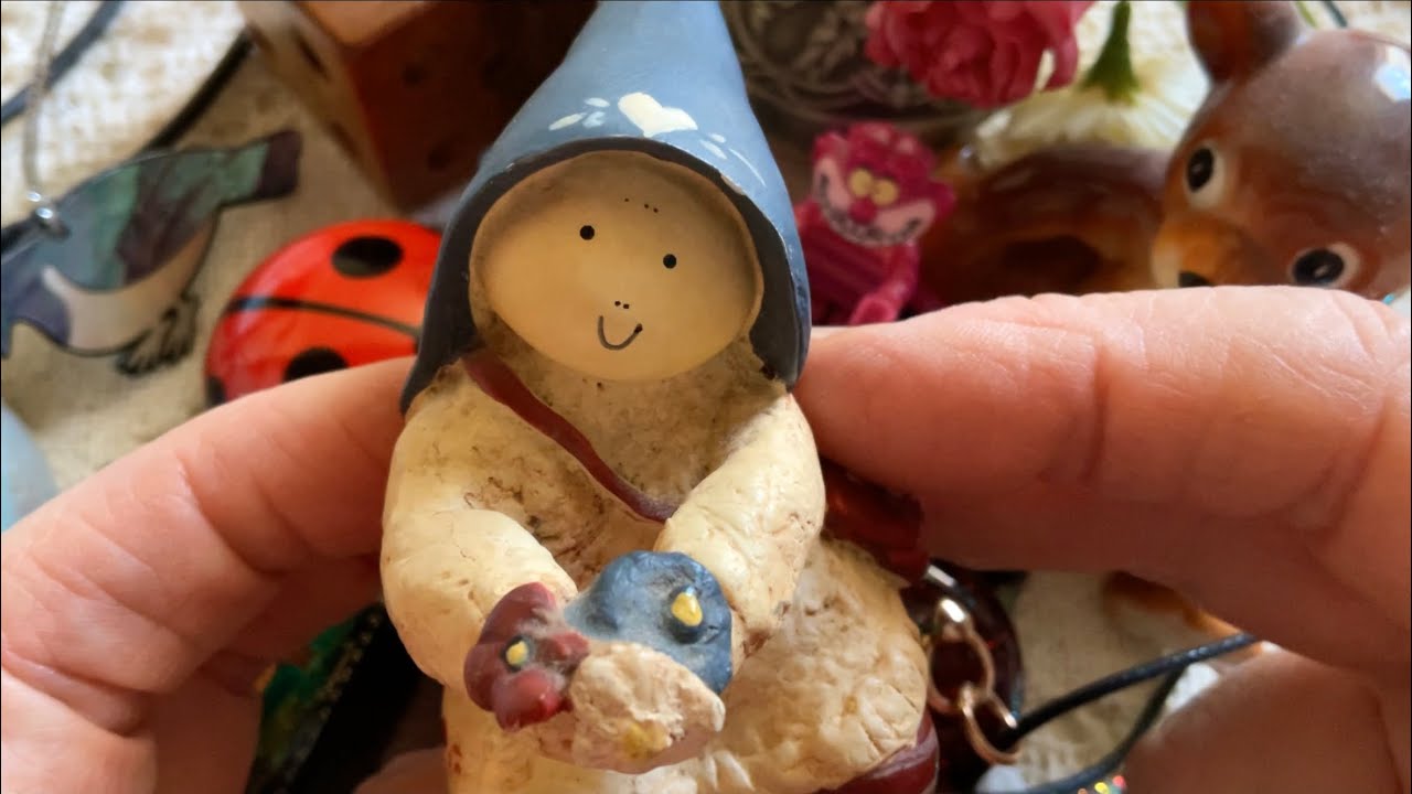 Gentle ASMR 🕊️✨ Delightful Trinkets & Collectibles up close✨ Soft Whisper 