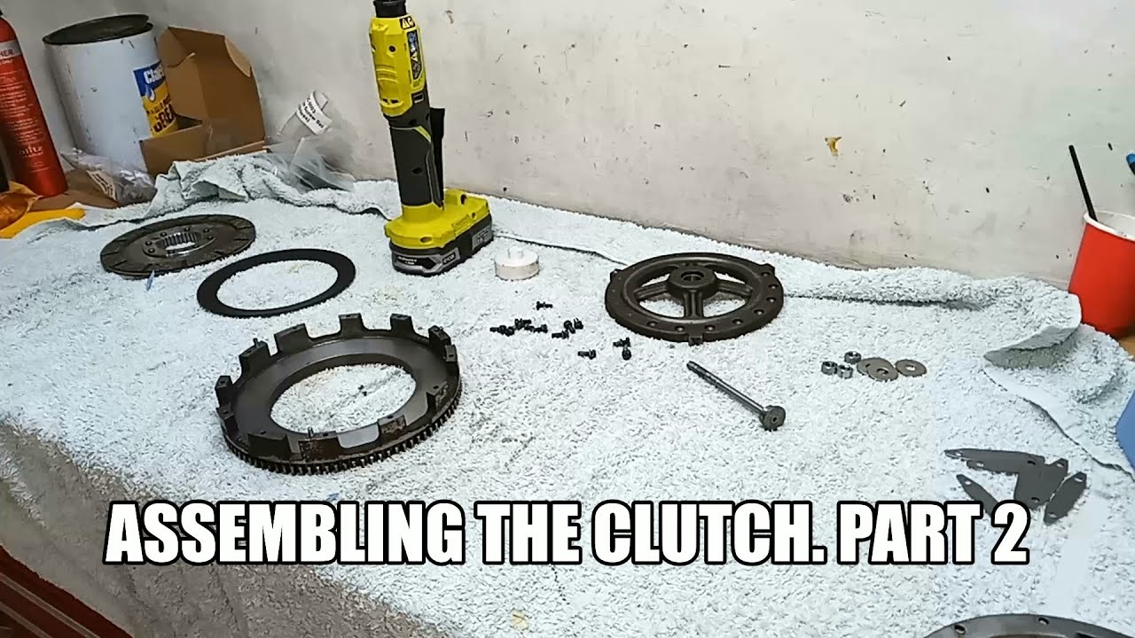 Triumph Trident T160 Rebuild. Part 76: Assembling the Clutch