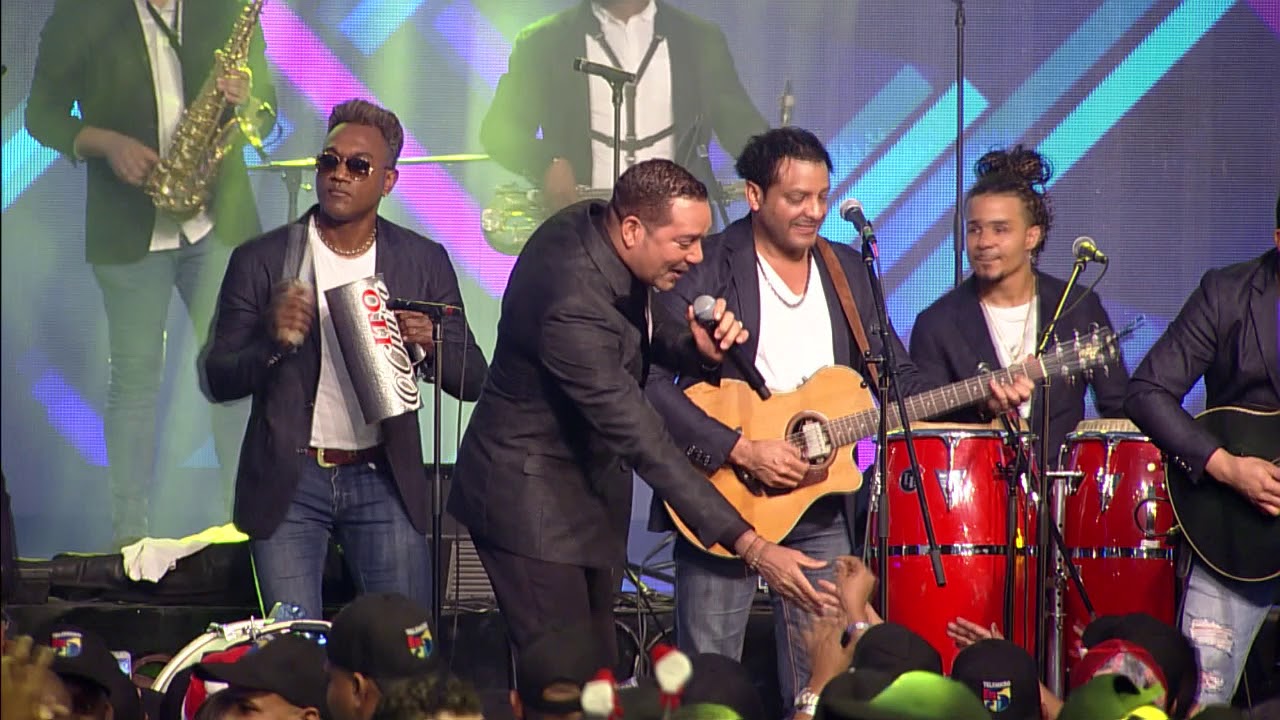 Frank Reyes  En La Fiesta De Empleados Telemicro 2017