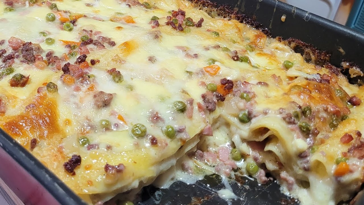 LASAGNA AL RAGÙ IN BIANCO; delicata, cremosa e irresistibile... assolutamente da provare!!