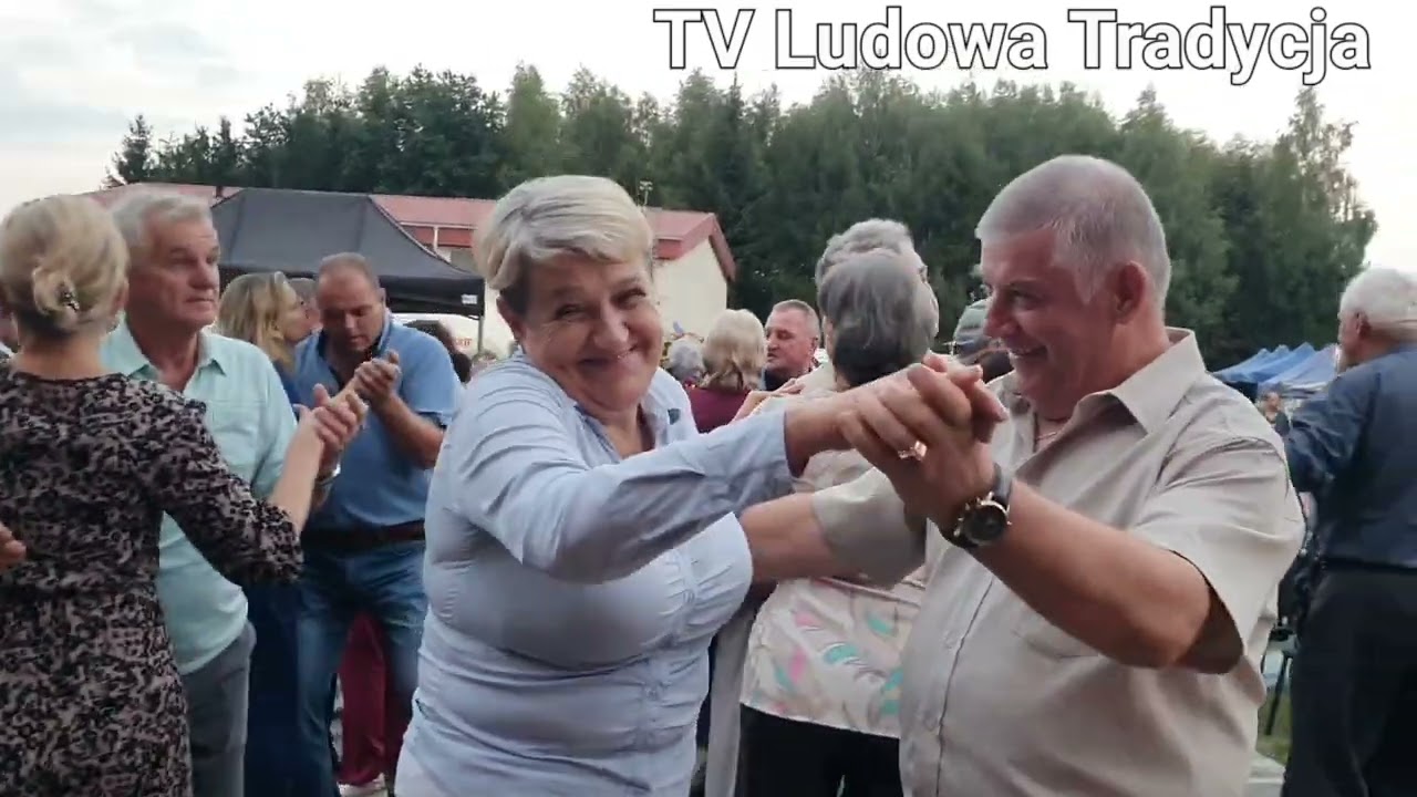  DOŻYNKI W MOSKORZEWIE z Kapelą Edwarda Goli z Sędziszowa 