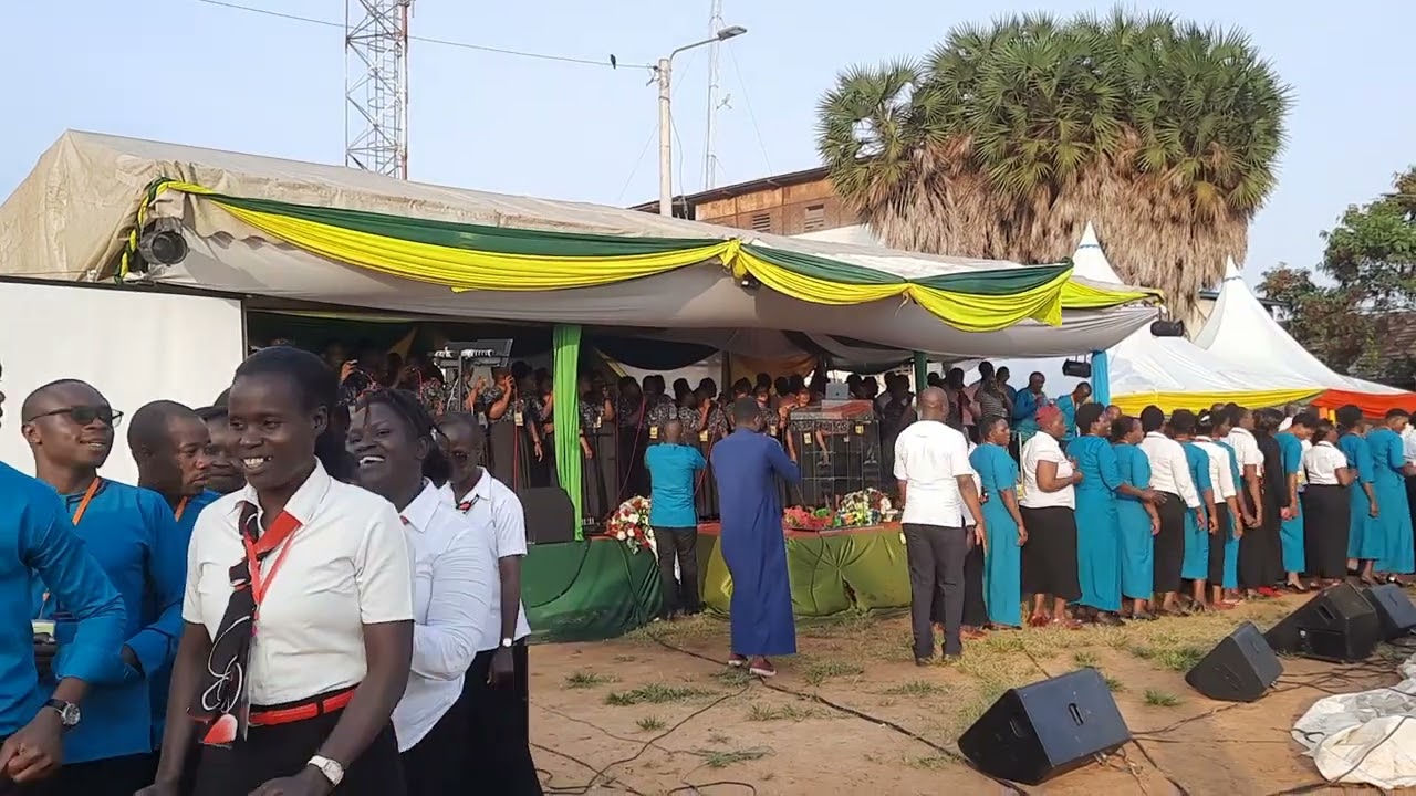 KURASINI SDA CHOIR,ZIWANI  CHOIR & STAREHE PERFORMING JERUSALEMU LIVE DURING ZIWANI CAMP MEETING