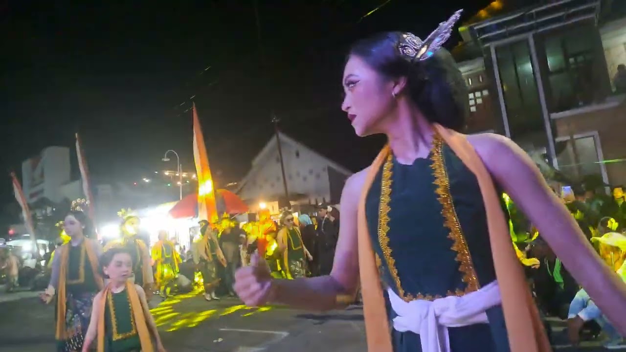 karnaval ngantru badarawuhi salam kerong x 2 jempol audio
